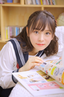美女和男人吻视频
